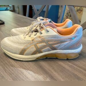 ASICS Women's Gel Quantum-180 Athletic Shoes